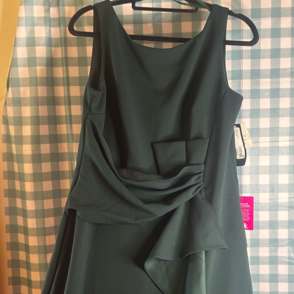 New Elegant Betsy & Adam Dark Teal Maxi Formal Dress with Maxi Skirt Size 16